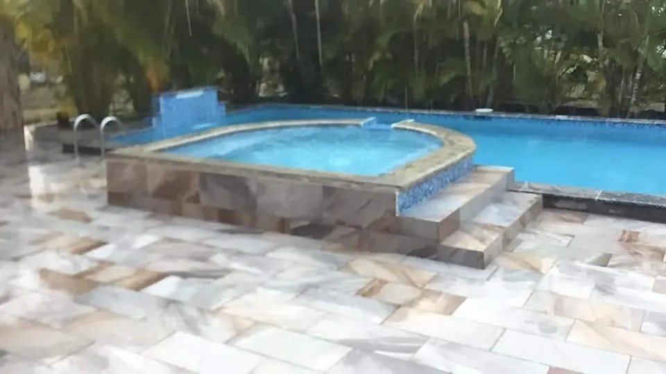 Pinky'S Holiday Apartments Canaan